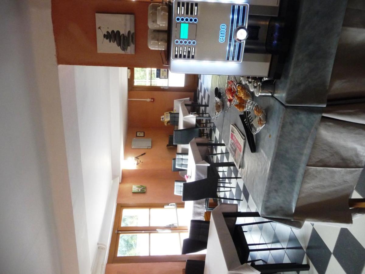 Hotel Restaurant Le Colombier Remoulins Kültér fotó